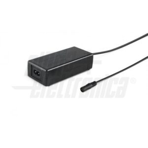 Alimentatore DC 9 V 3A 3connet.